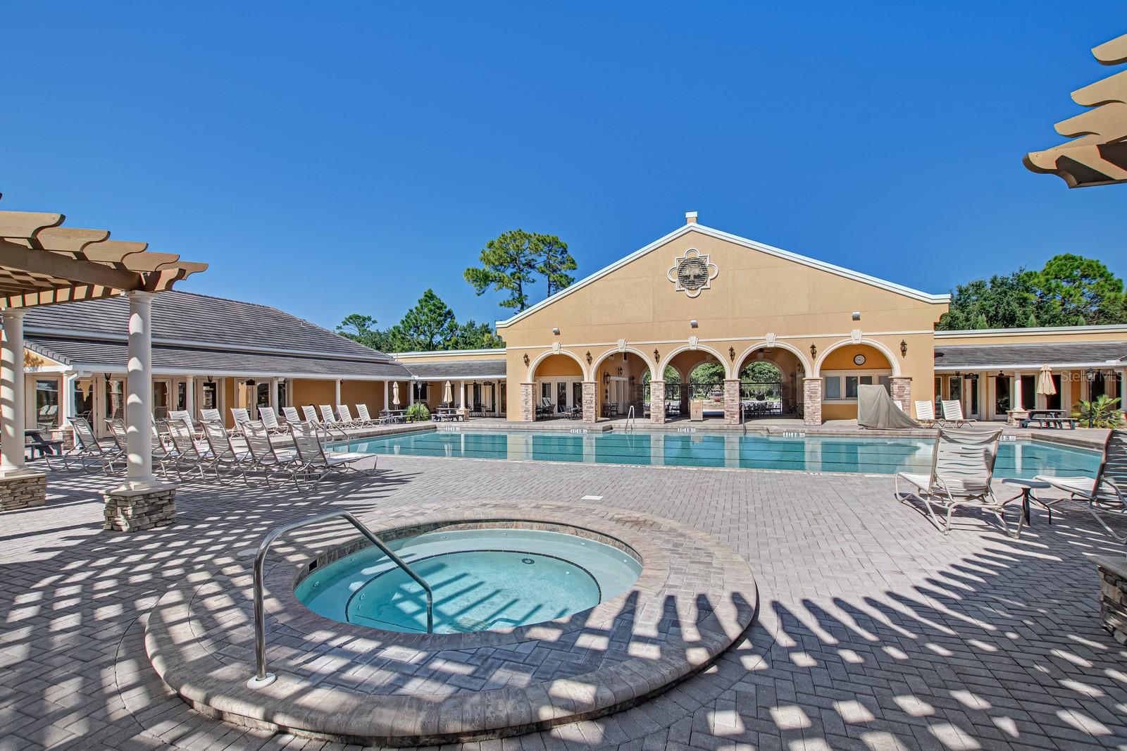 37 JASMINE DR