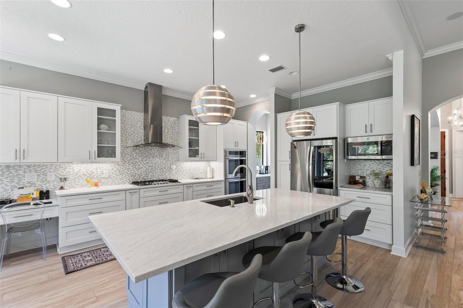 37 JASMINE DR