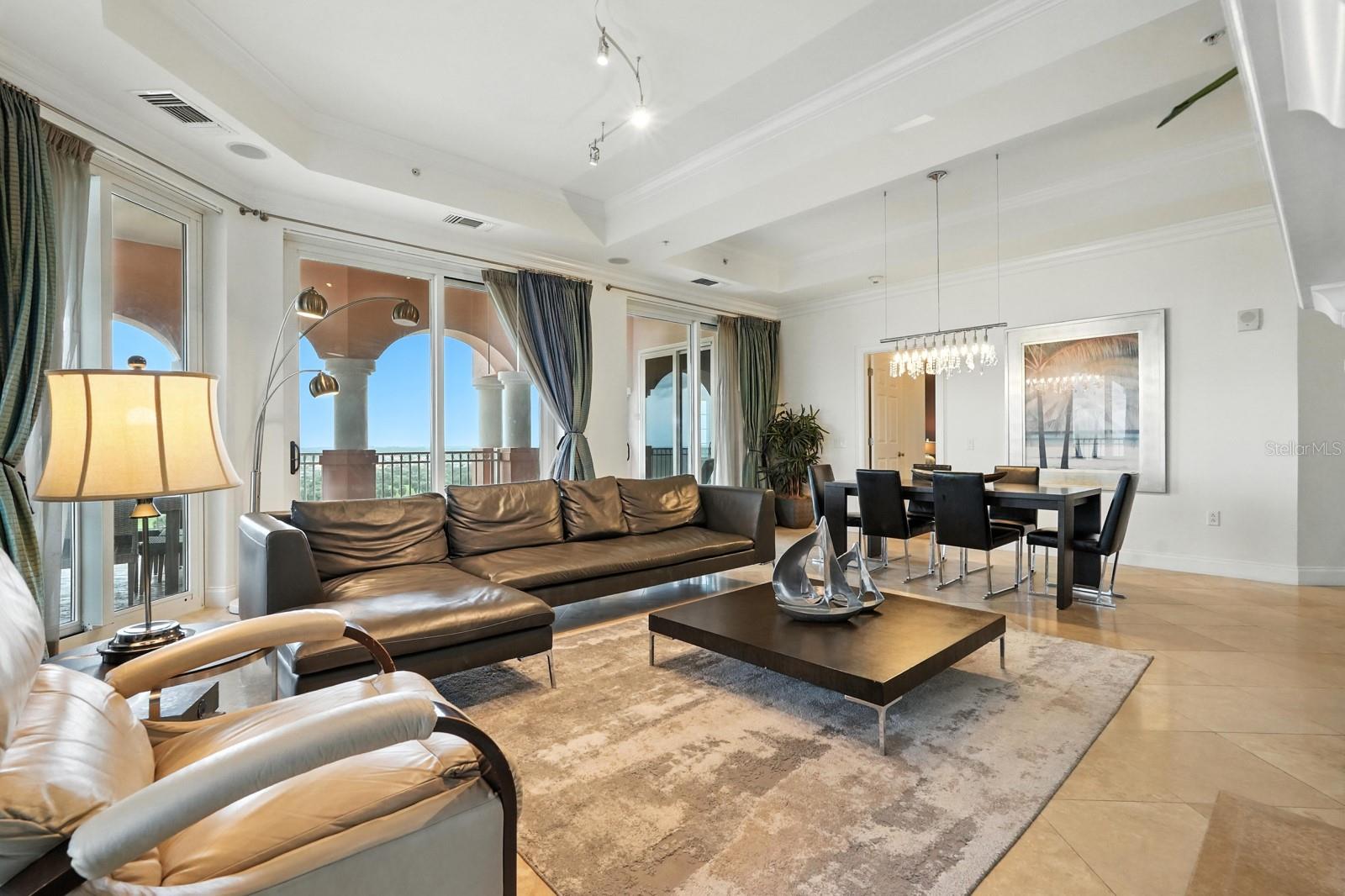 200 OCEAN CREST DR #641