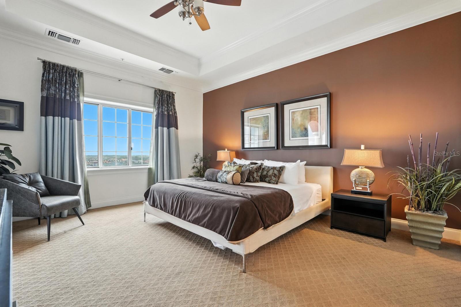 200 OCEAN CREST DR #641