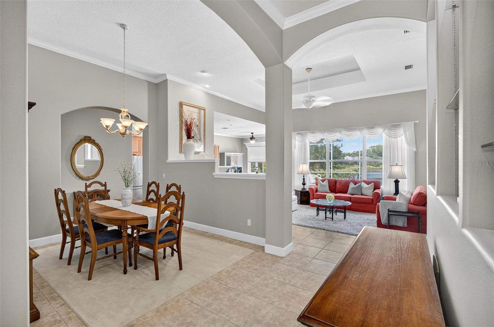 8 HIDDEN LAKE WAY
