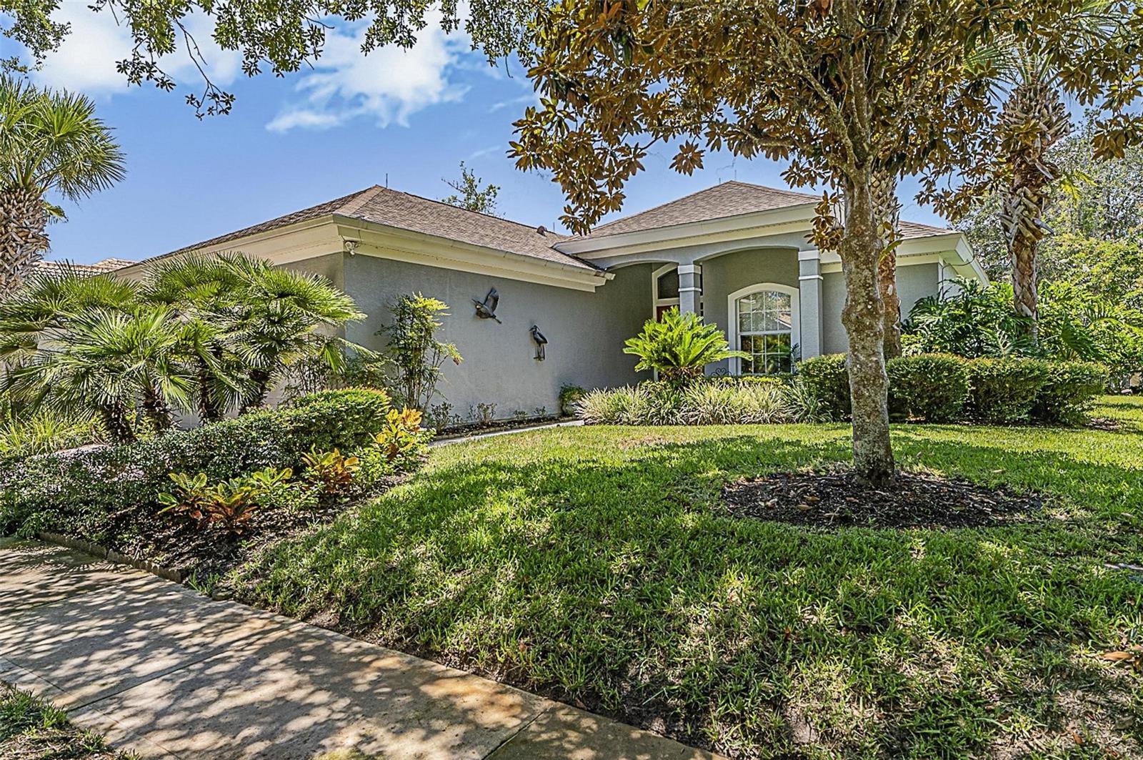 8 HIDDEN LAKE WAY