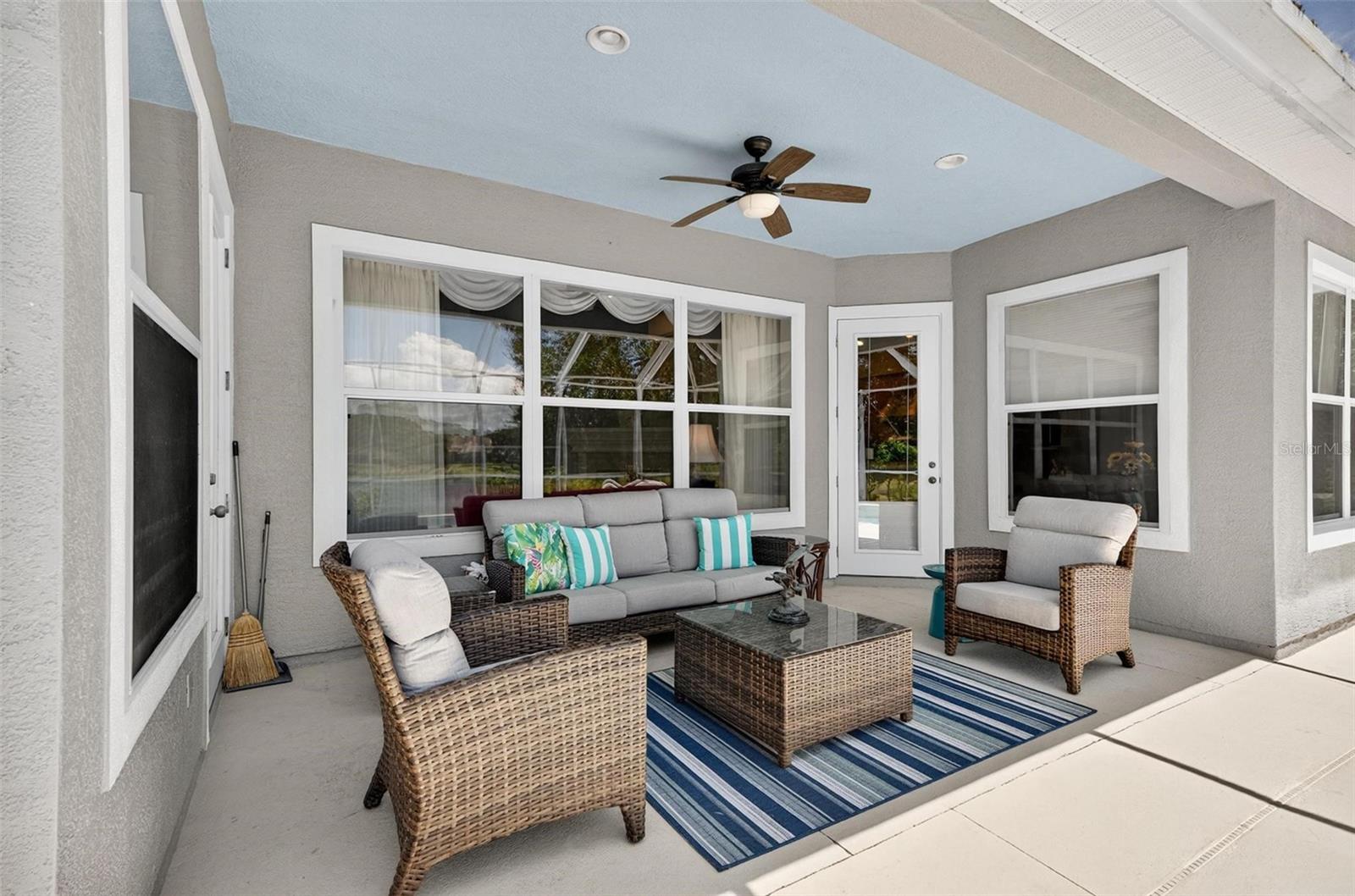 8 HIDDEN LAKE WAY