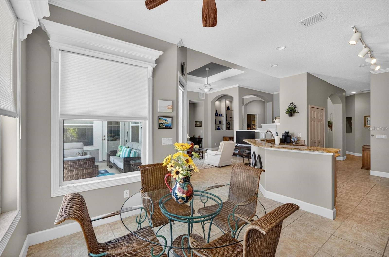 8 HIDDEN LAKE WAY