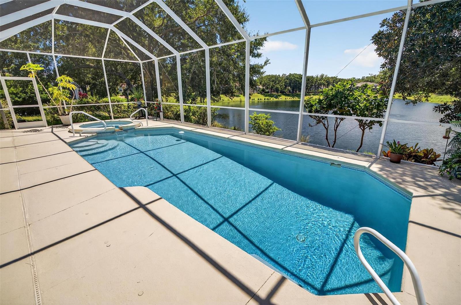 8 HIDDEN LAKE WAY