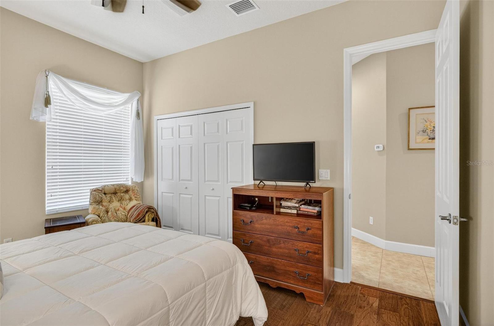 8 HIDDEN LAKE WAY