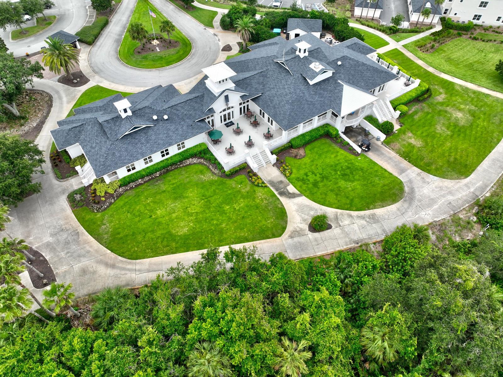 8 HIDDEN LAKE WAY