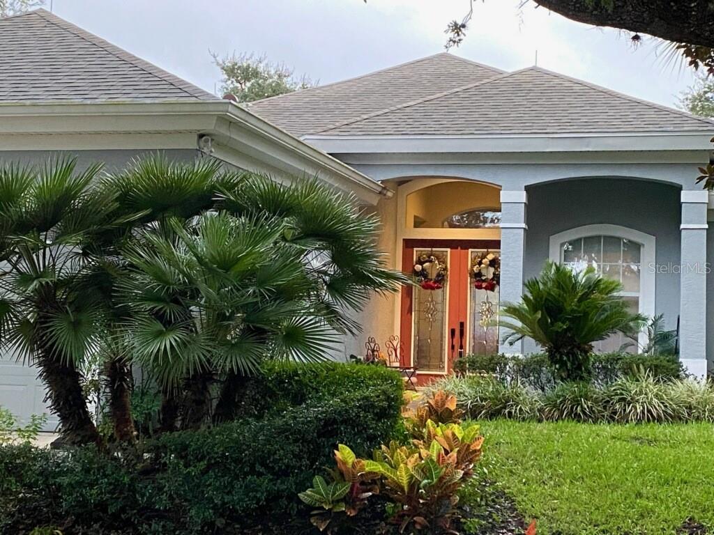 8 HIDDEN LAKE WAY