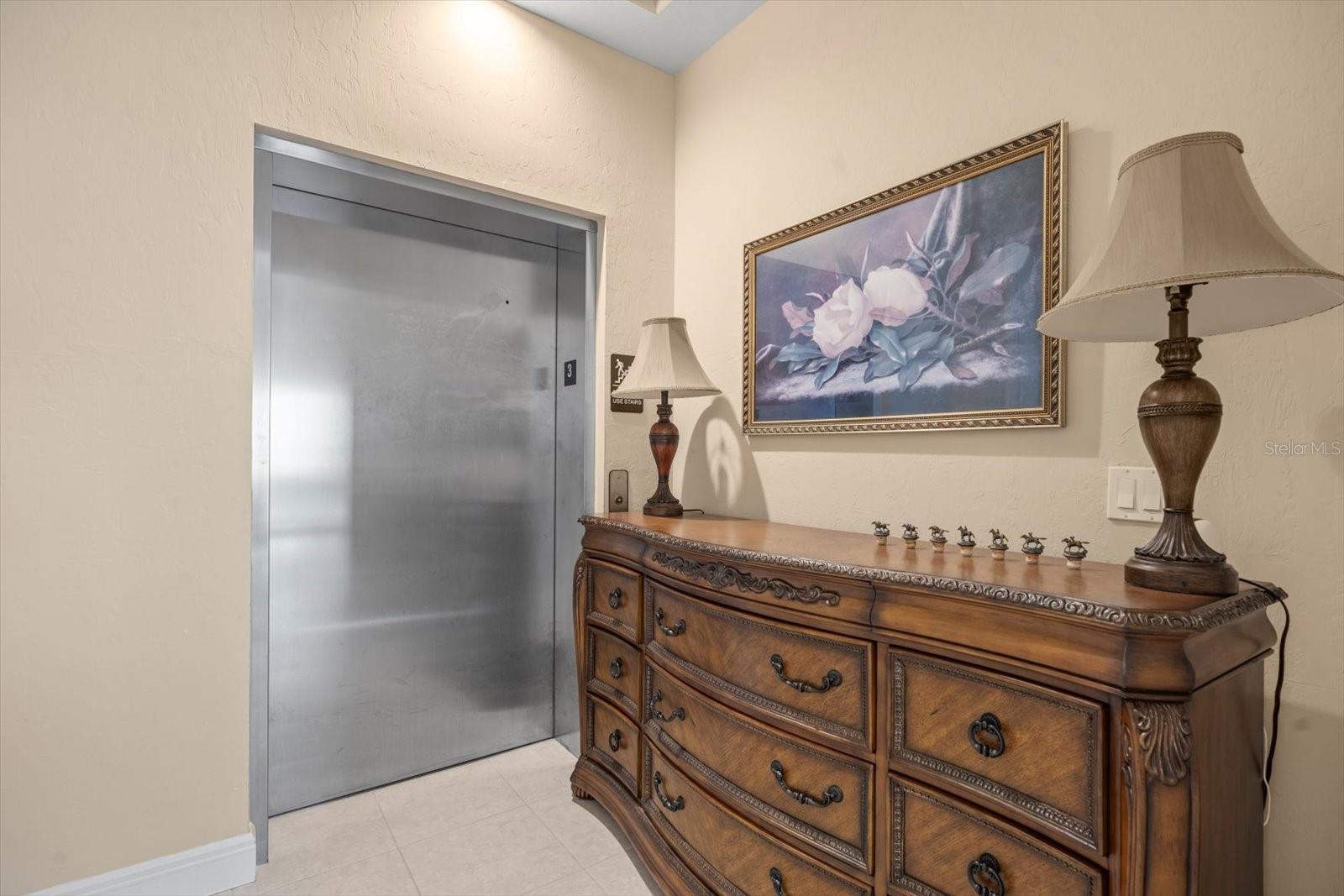 160 AVENUE DE LA MER #1903