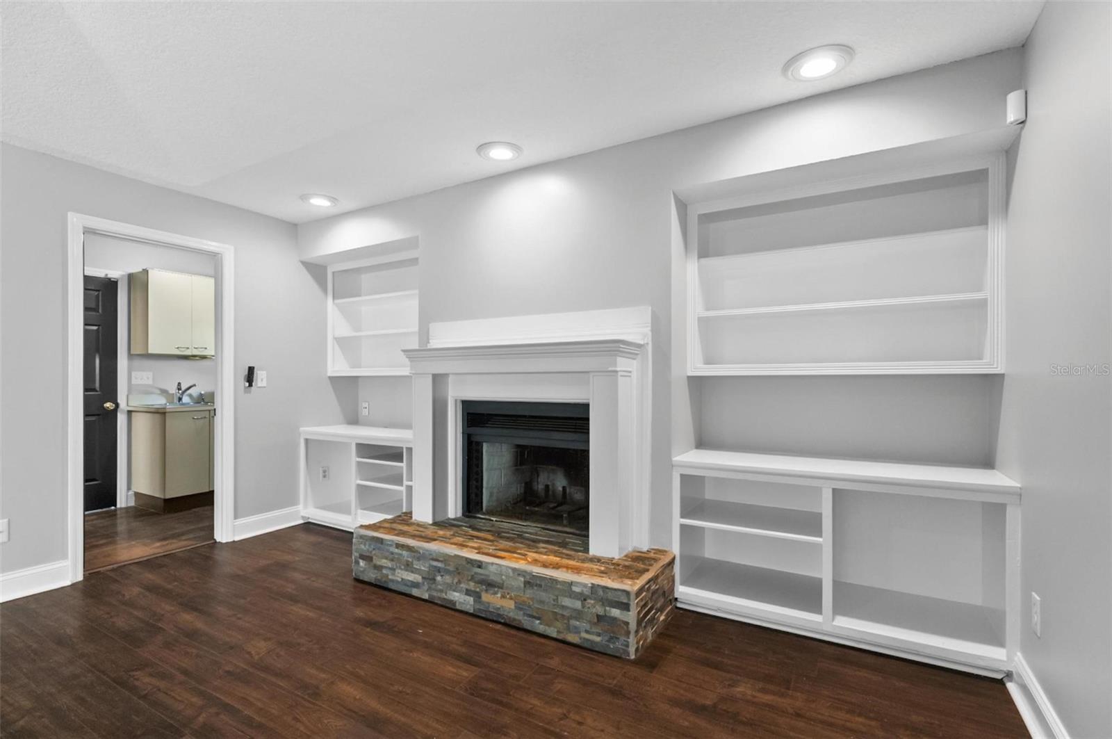 3 CEDARFORD CT