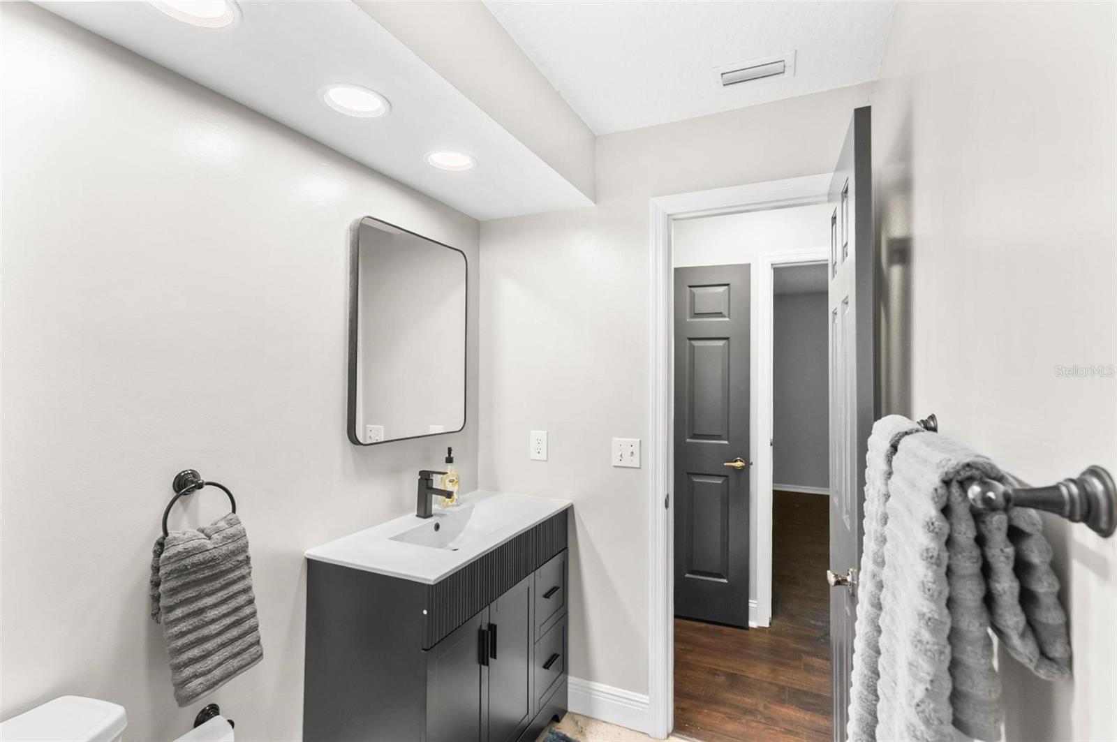 3 CEDARFORD CT