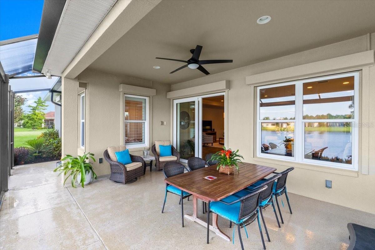 13 ARENA LAKE CIR