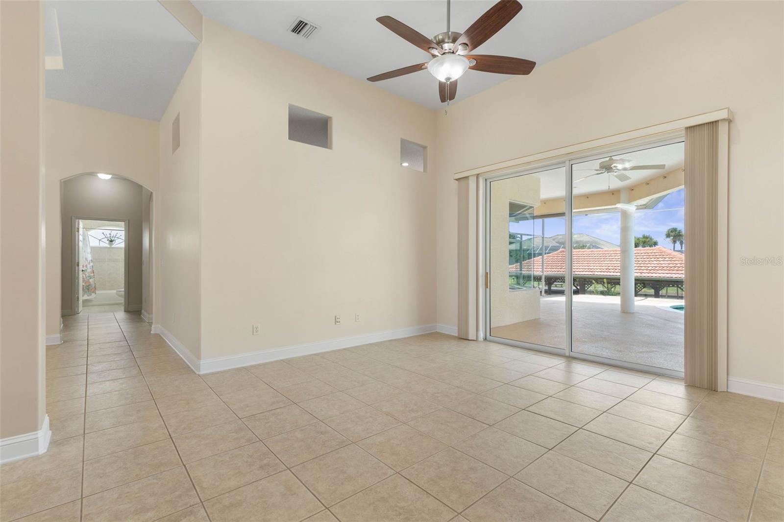 5 FLORENCE CT