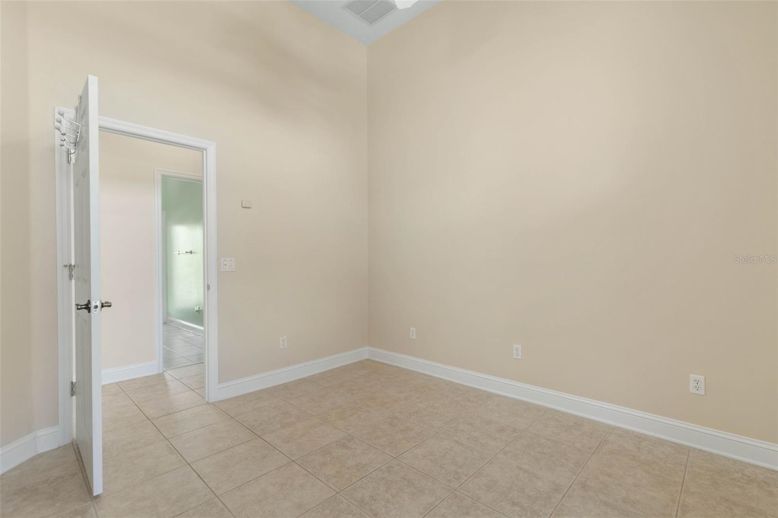 5 FLORENCE CT