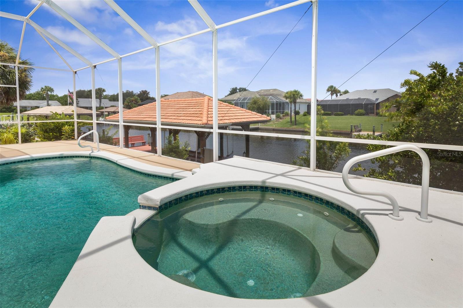 5 FLORENCE CT
