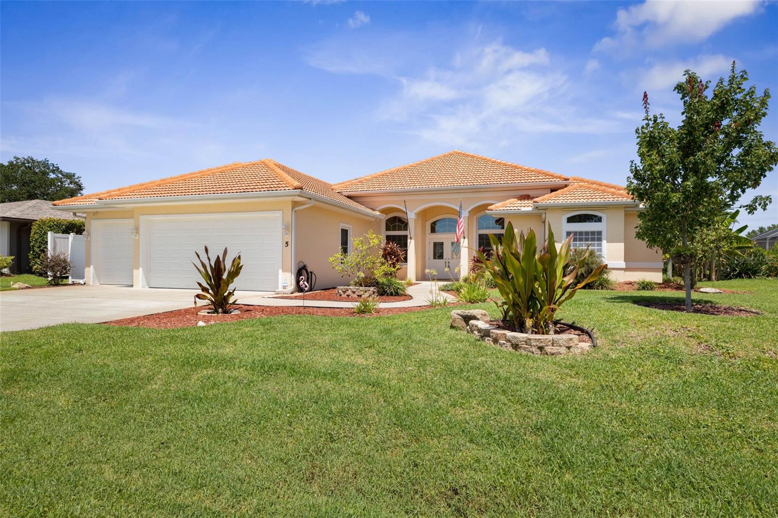 5 FLORENCE CT