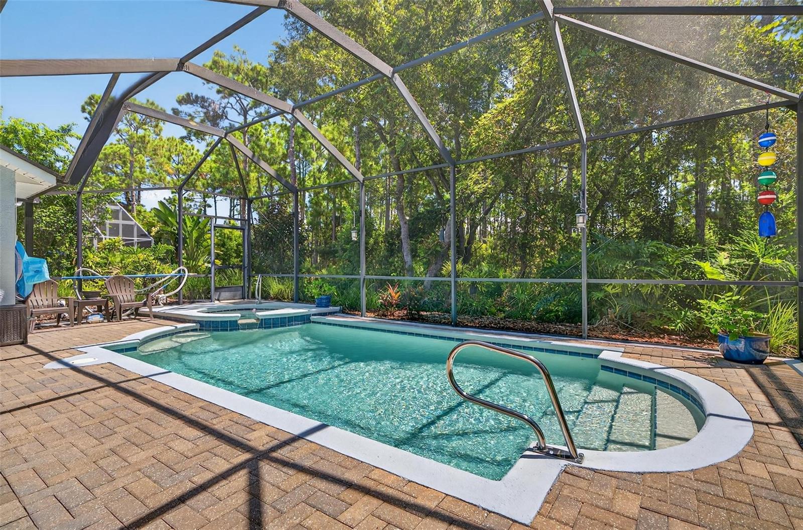 24 SAINT ANDREWS CT