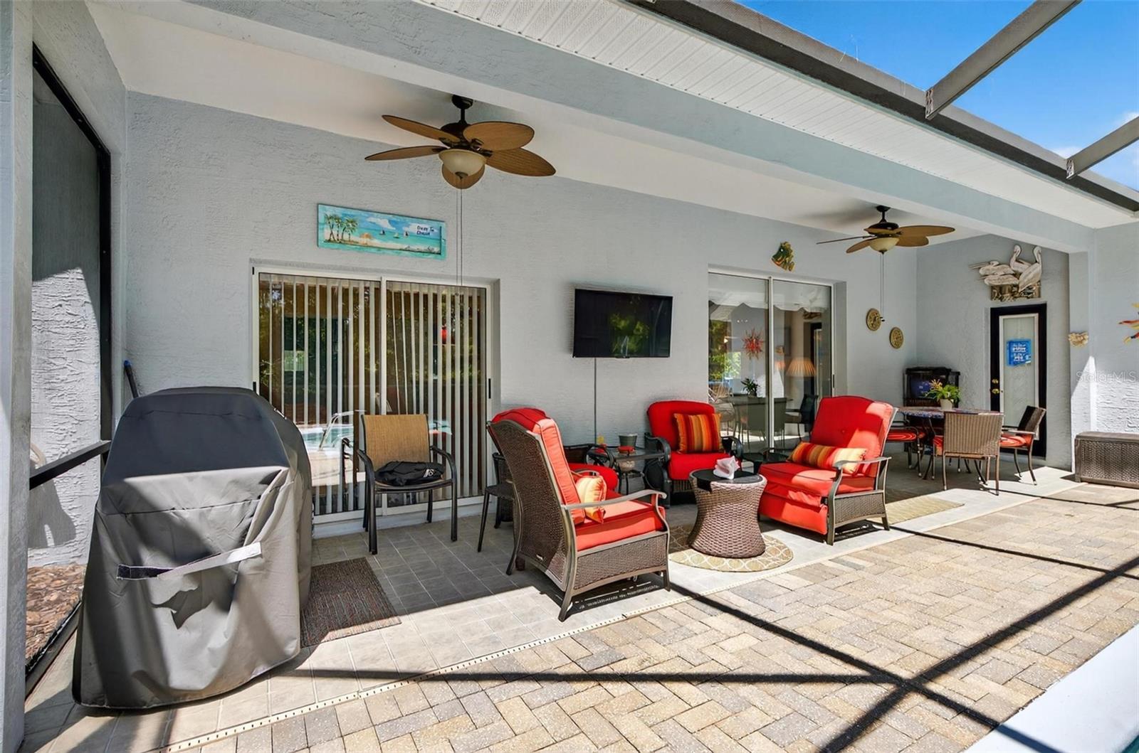 24 SAINT ANDREWS CT