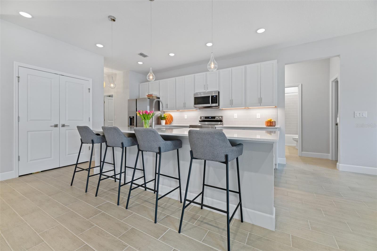 139 BELLEAIRE DR