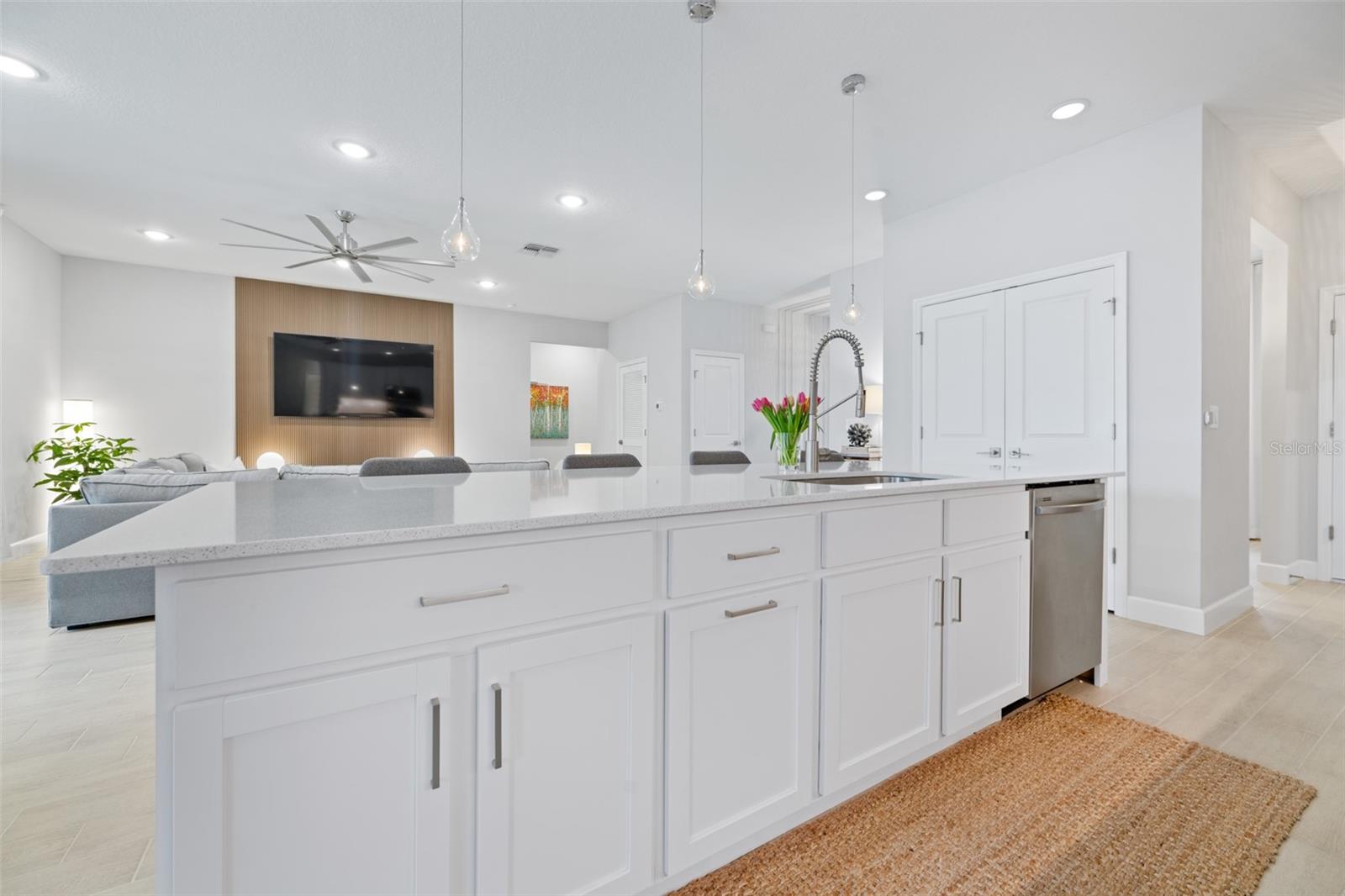 139 BELLEAIRE DR