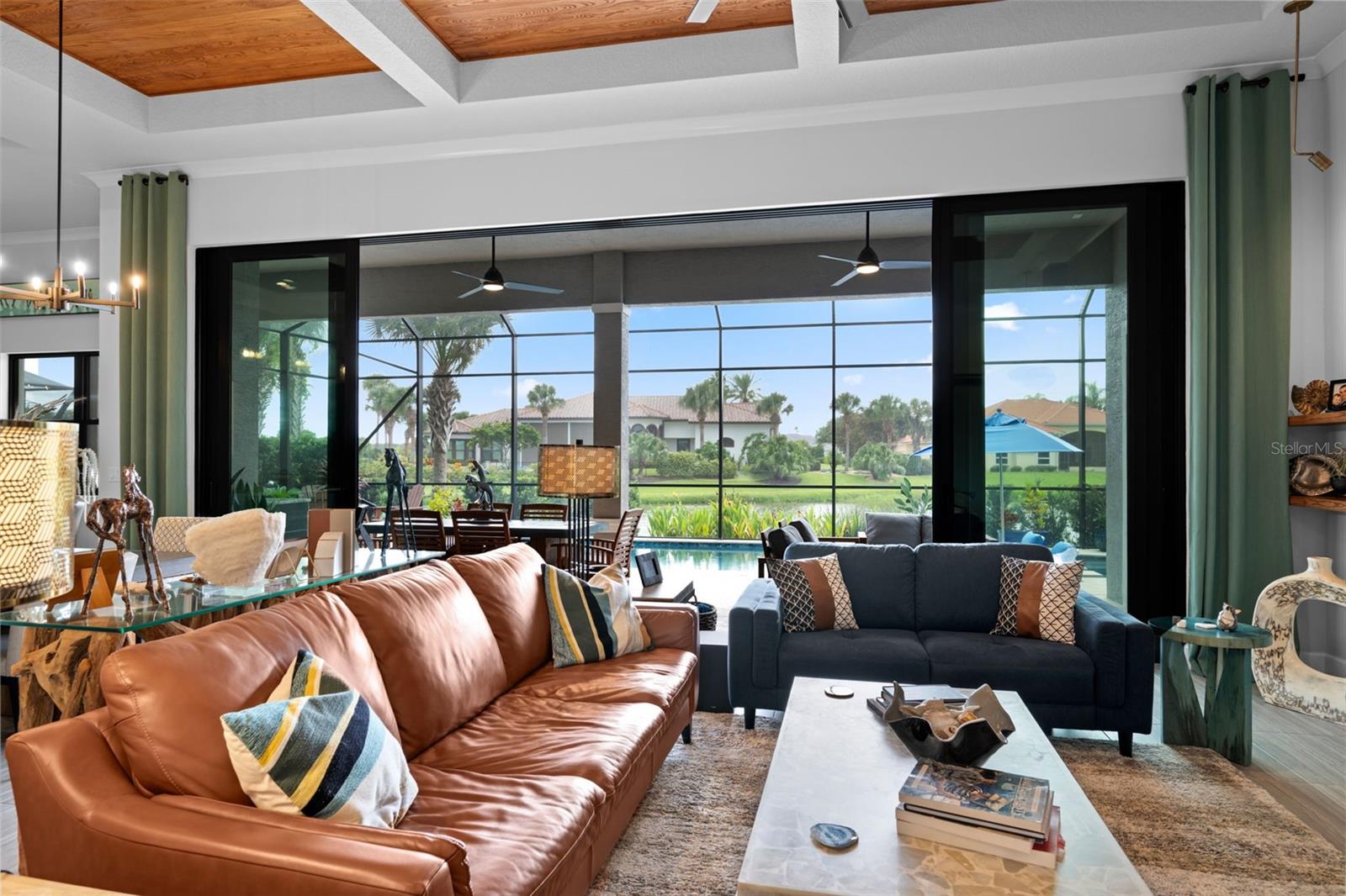 10 HAMMOCK BEACH CIR S