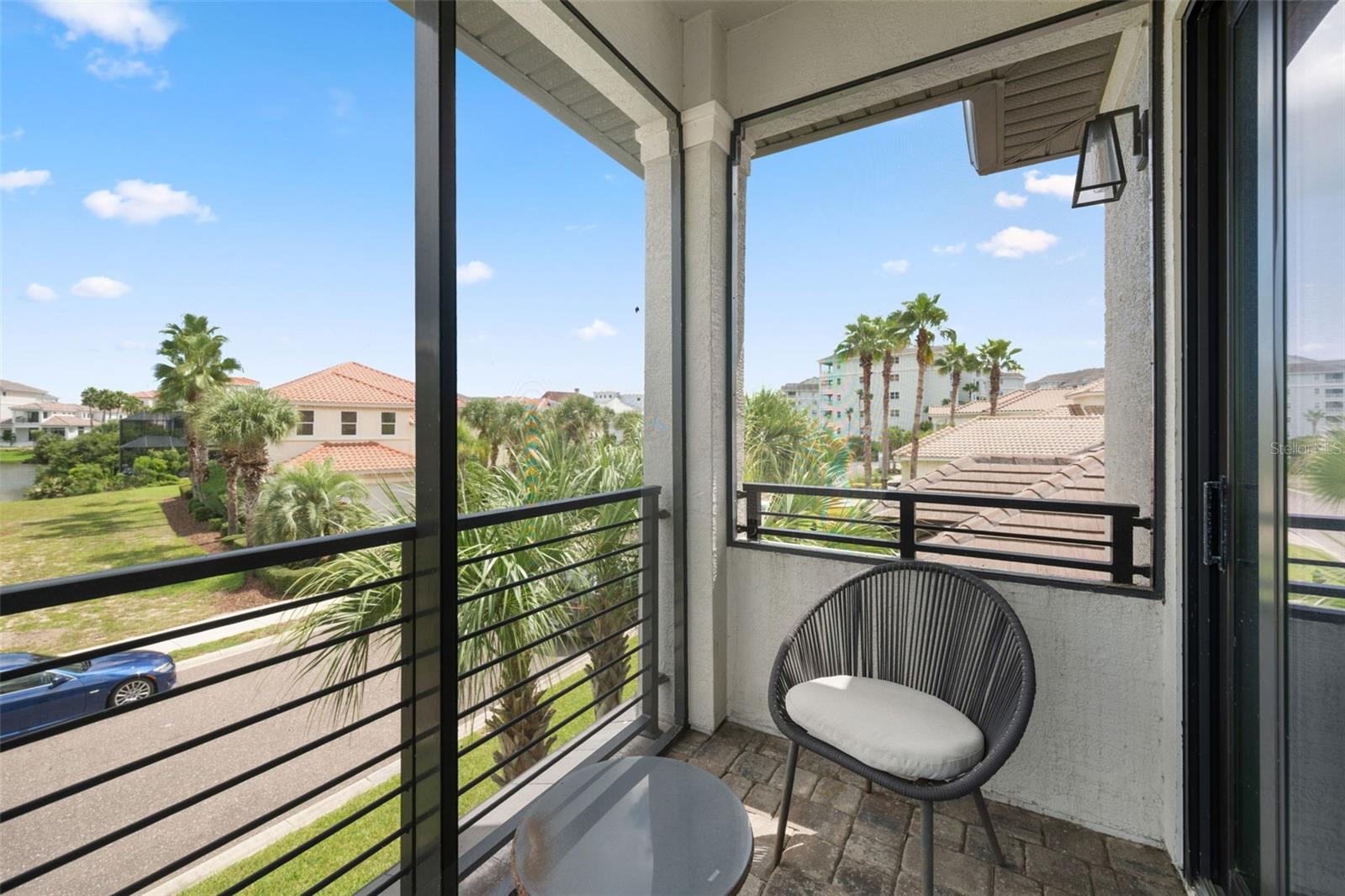 10 HAMMOCK BEACH CIR S