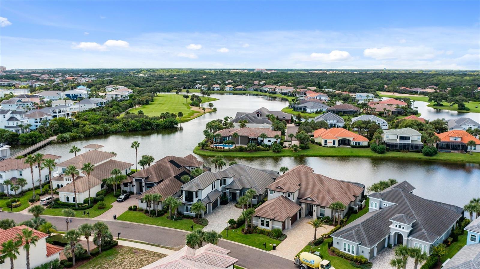 10 HAMMOCK BEACH CIR S