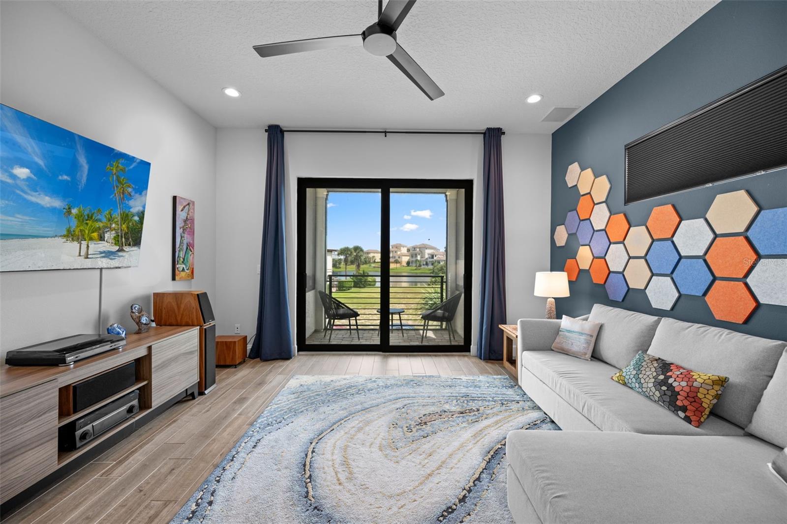 10 HAMMOCK BEACH CIR S