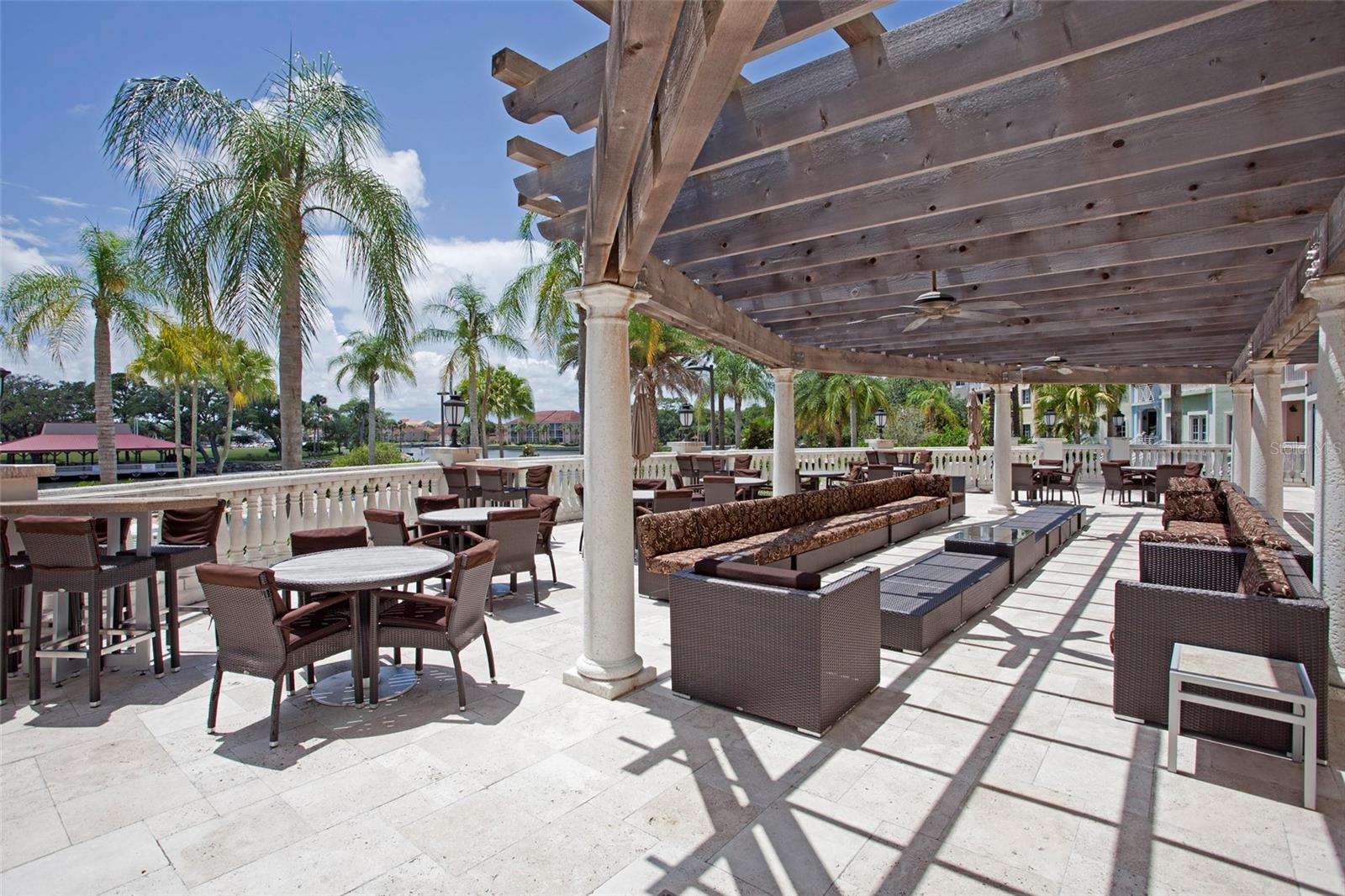 234 YACHT HARBOR DR