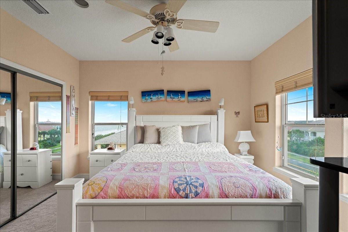 2719 N OCEAN SHORE BLVD