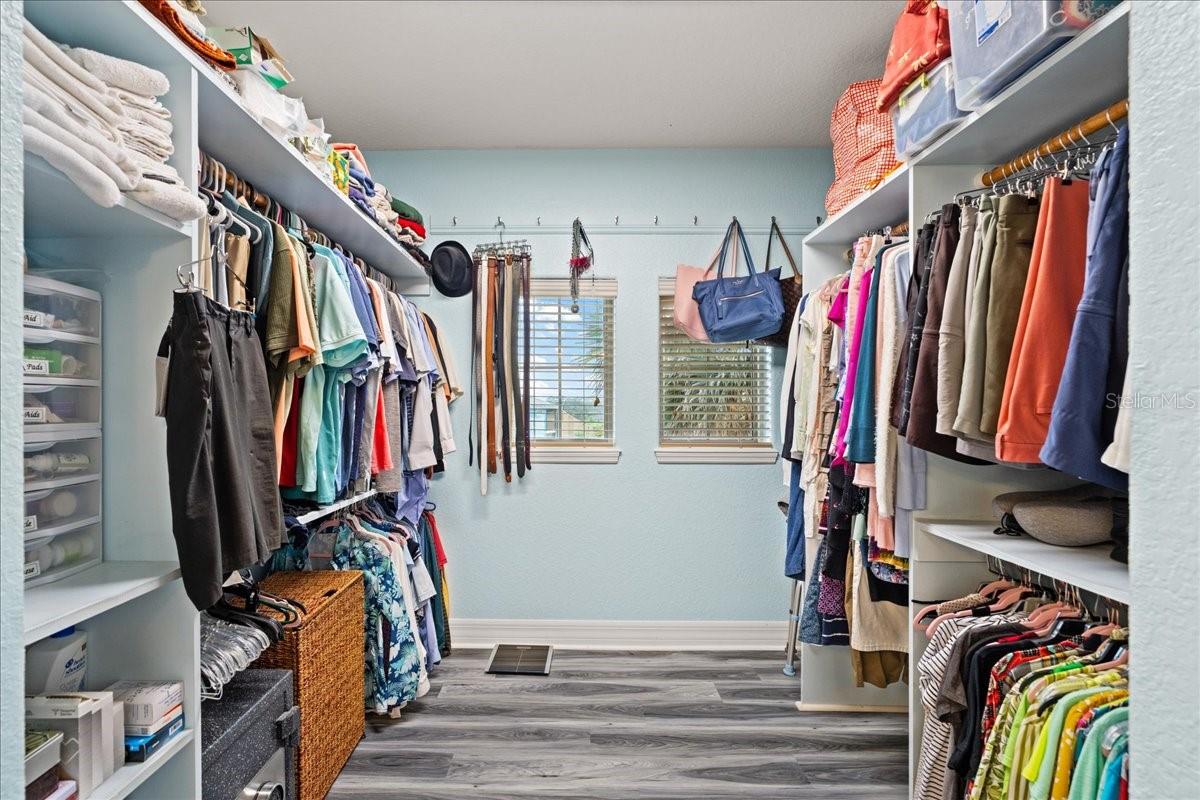 2719 N OCEAN SHORE BLVD