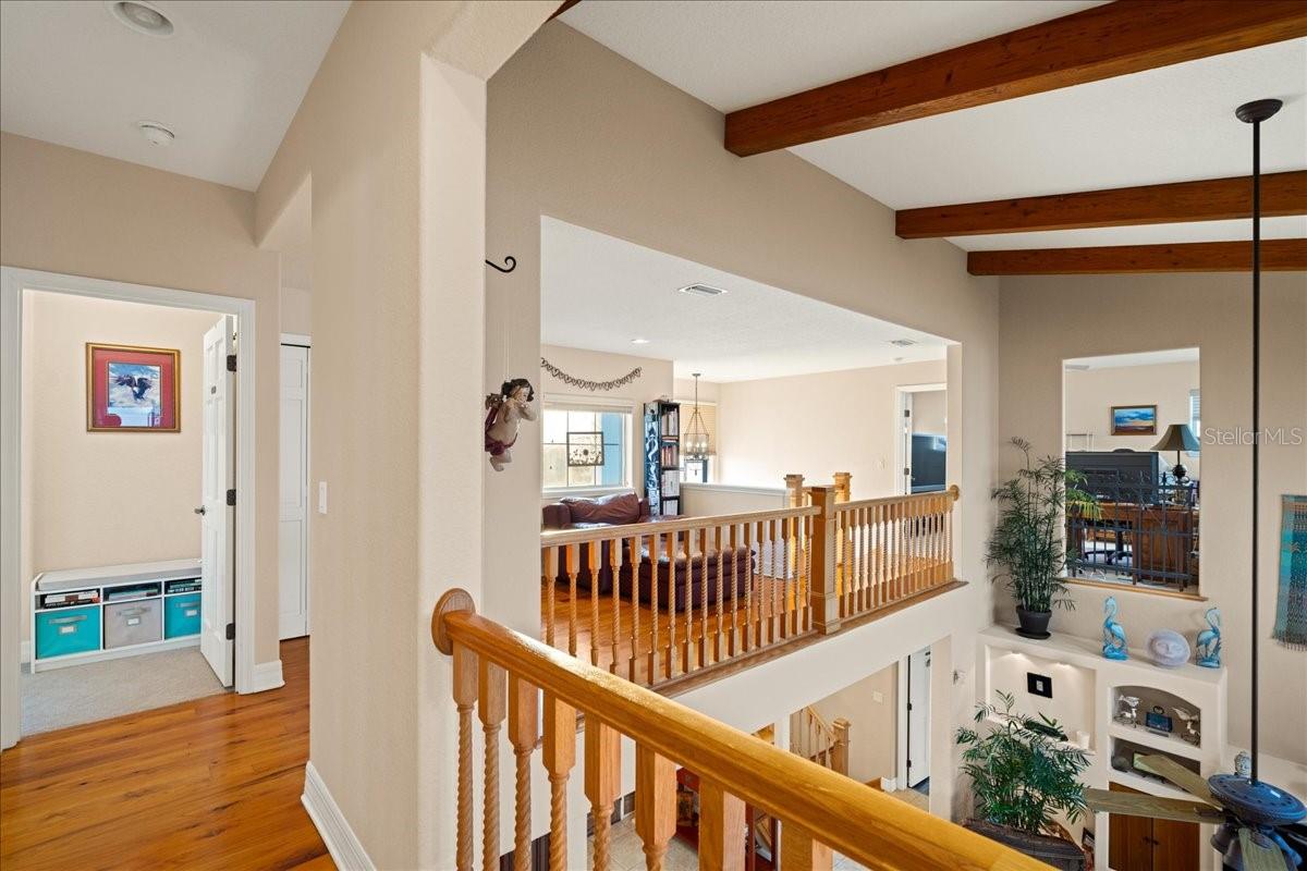 2719 N OCEAN SHORE BLVD