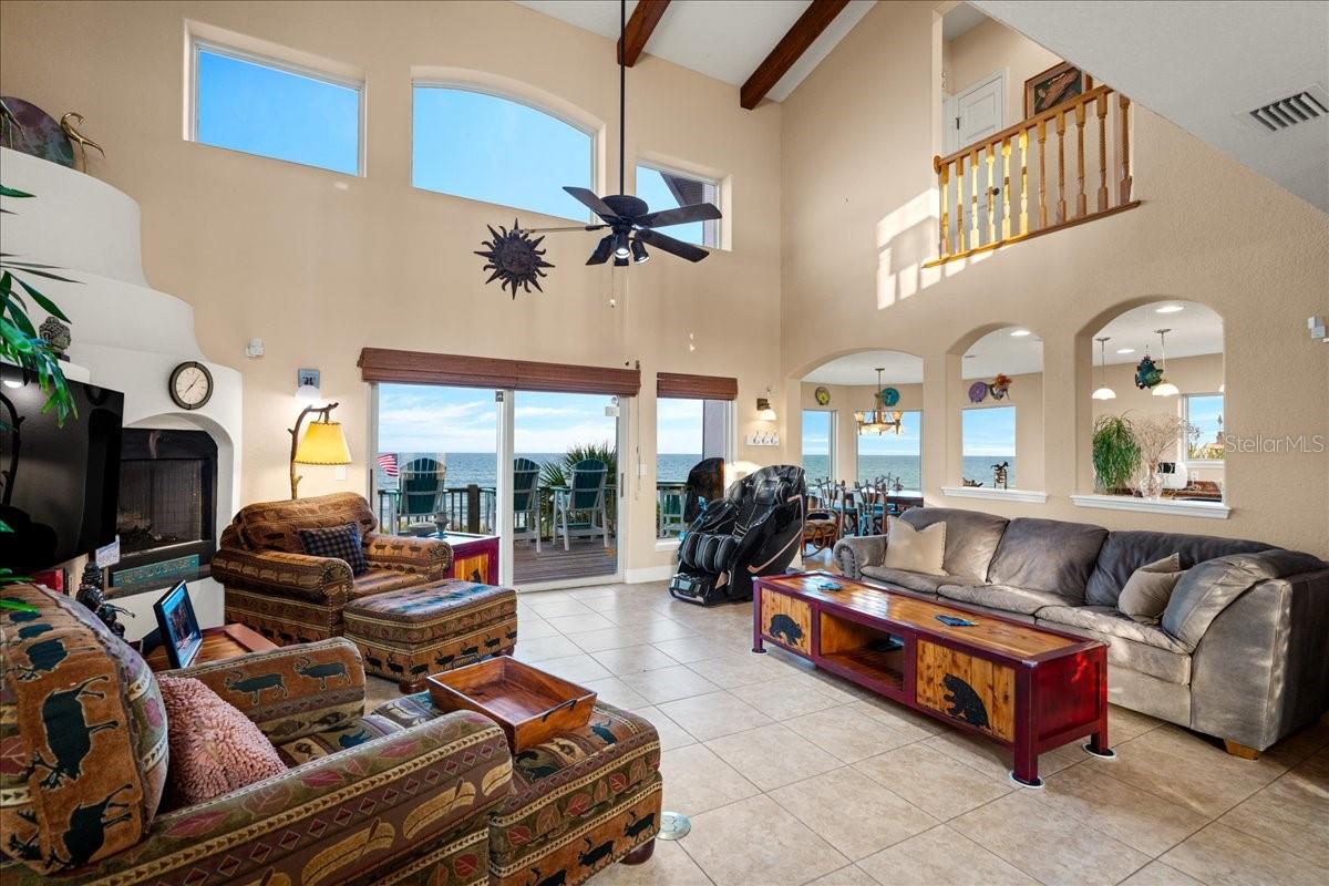 2719 N OCEAN SHORE BLVD