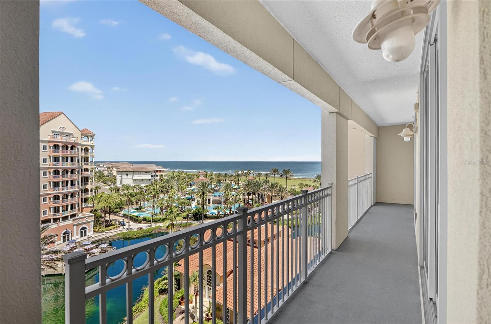 200 OCEAN CREST DR #606