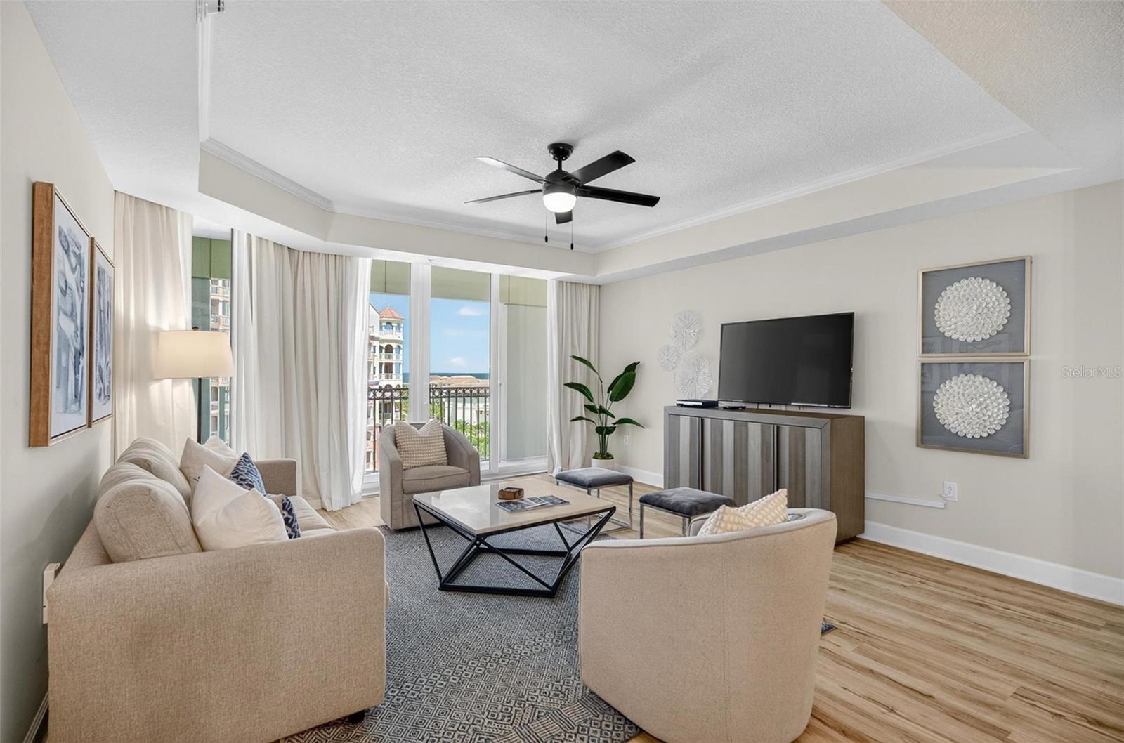 200 OCEAN CREST DR #606