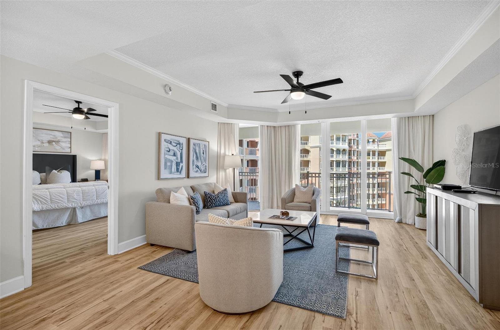 200 OCEAN CREST DR #606