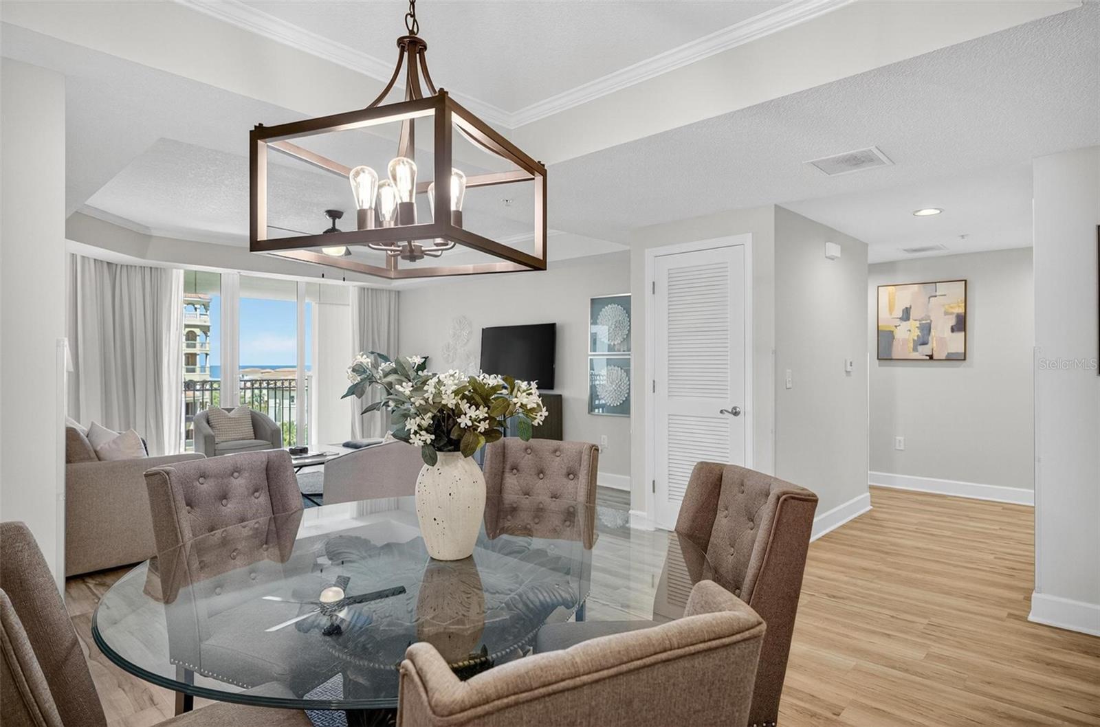 200 OCEAN CREST DR #606