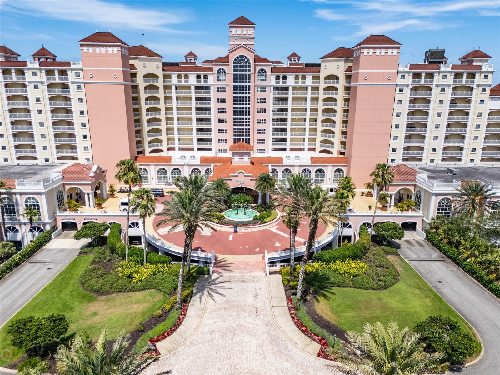 200 OCEAN CREST DR #606