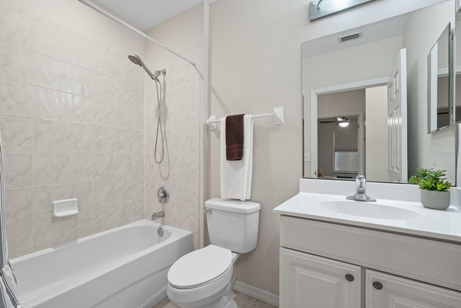 1200 CANOPY WALK LN #1212