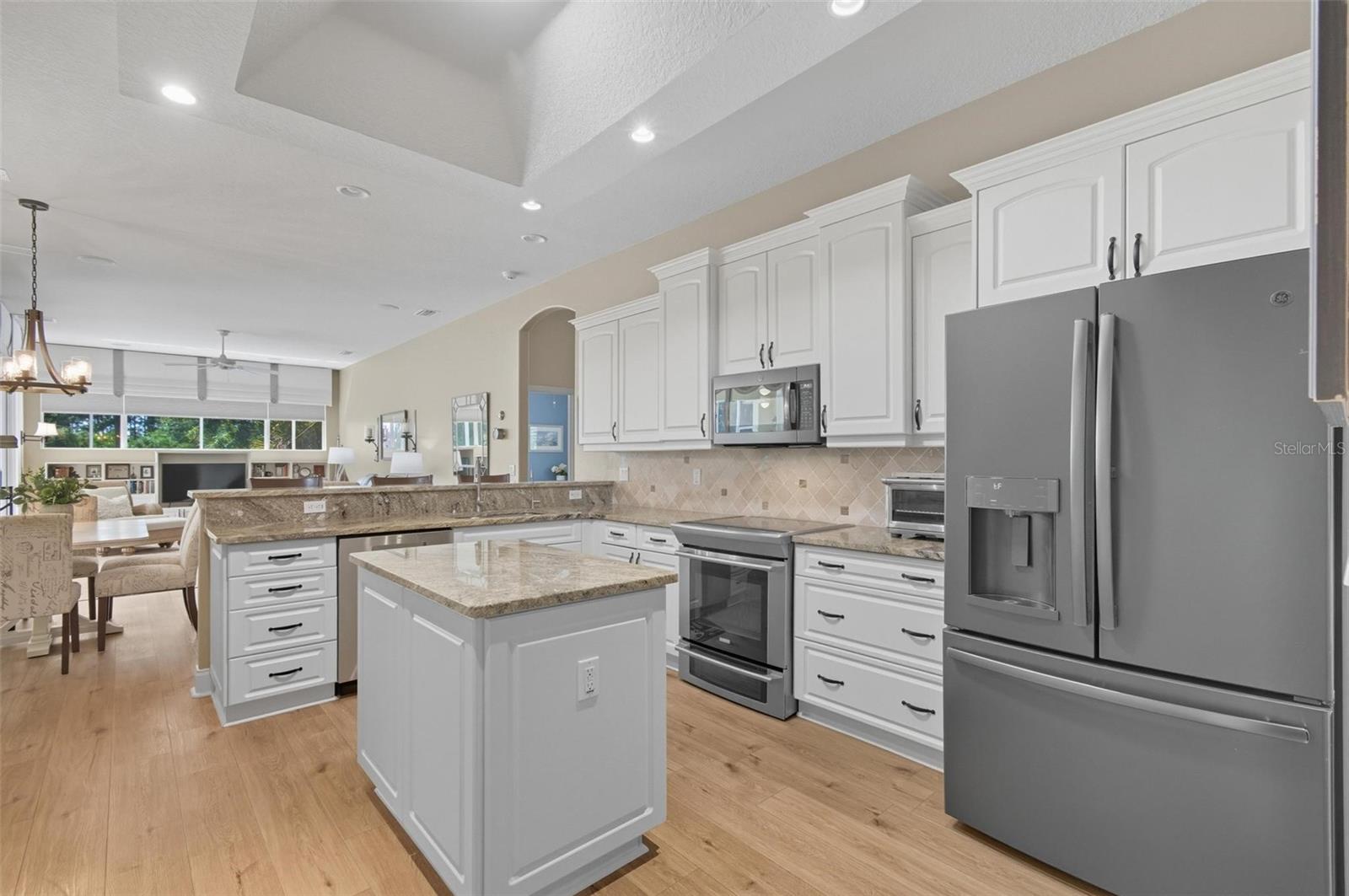 59 EASTLAKE DR