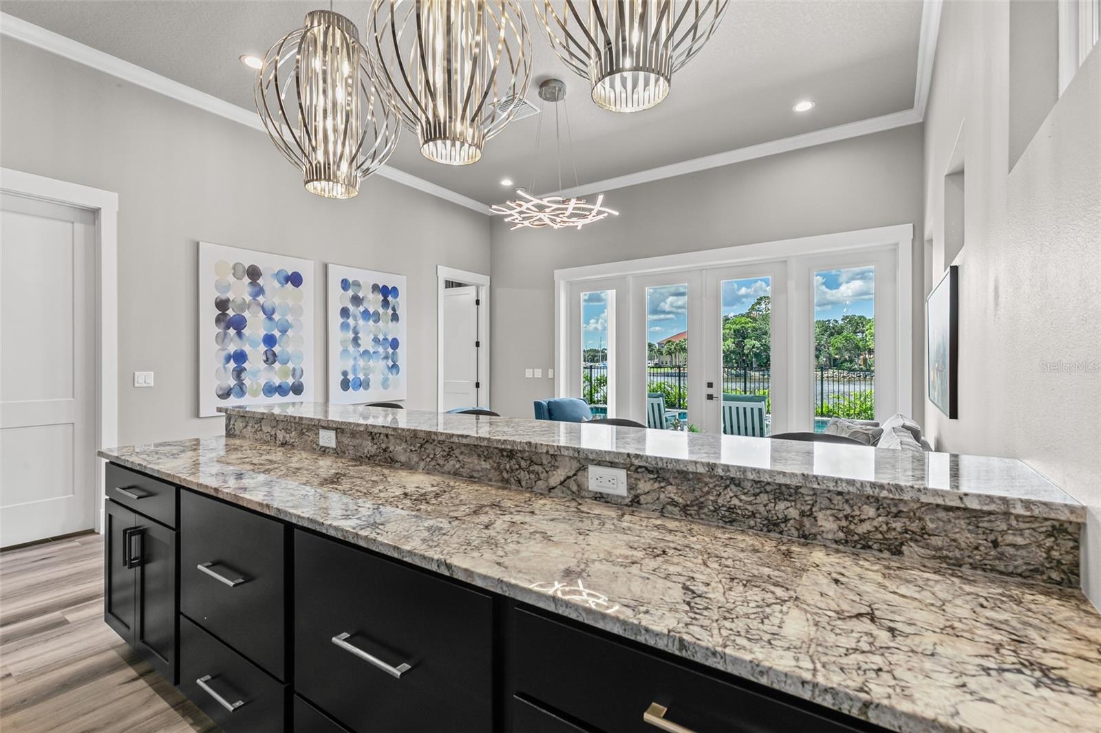 228 YACHT HARBOR DR