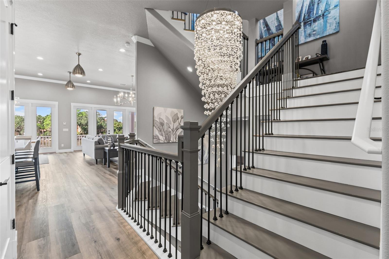 228 YACHT HARBOR DR