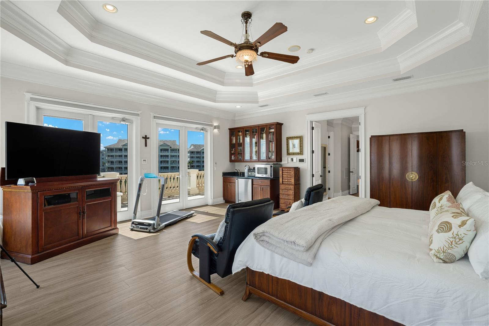 34 HAMMOCK BEACH CIR S