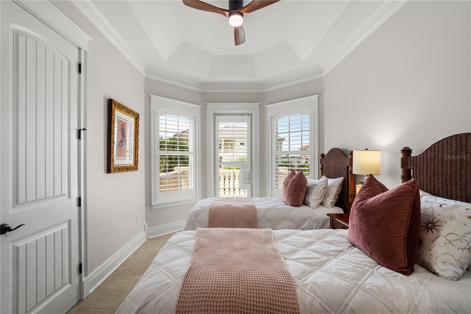 34 HAMMOCK BEACH CIR S