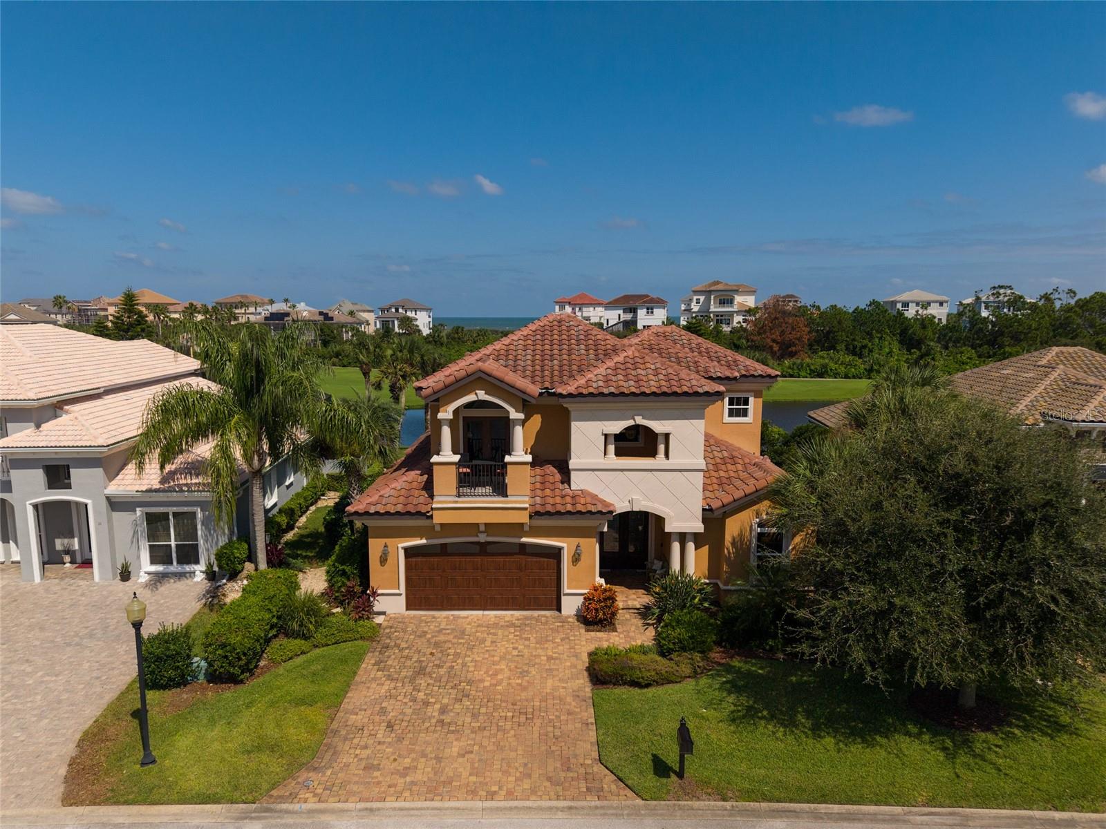 23 CYPRESSWOOD DR S