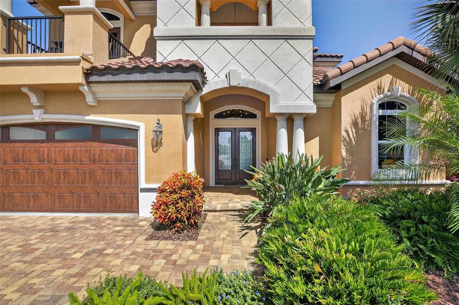 23 CYPRESSWOOD DR S