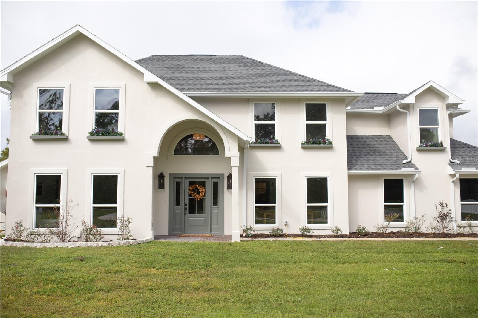 320 RODEO RD