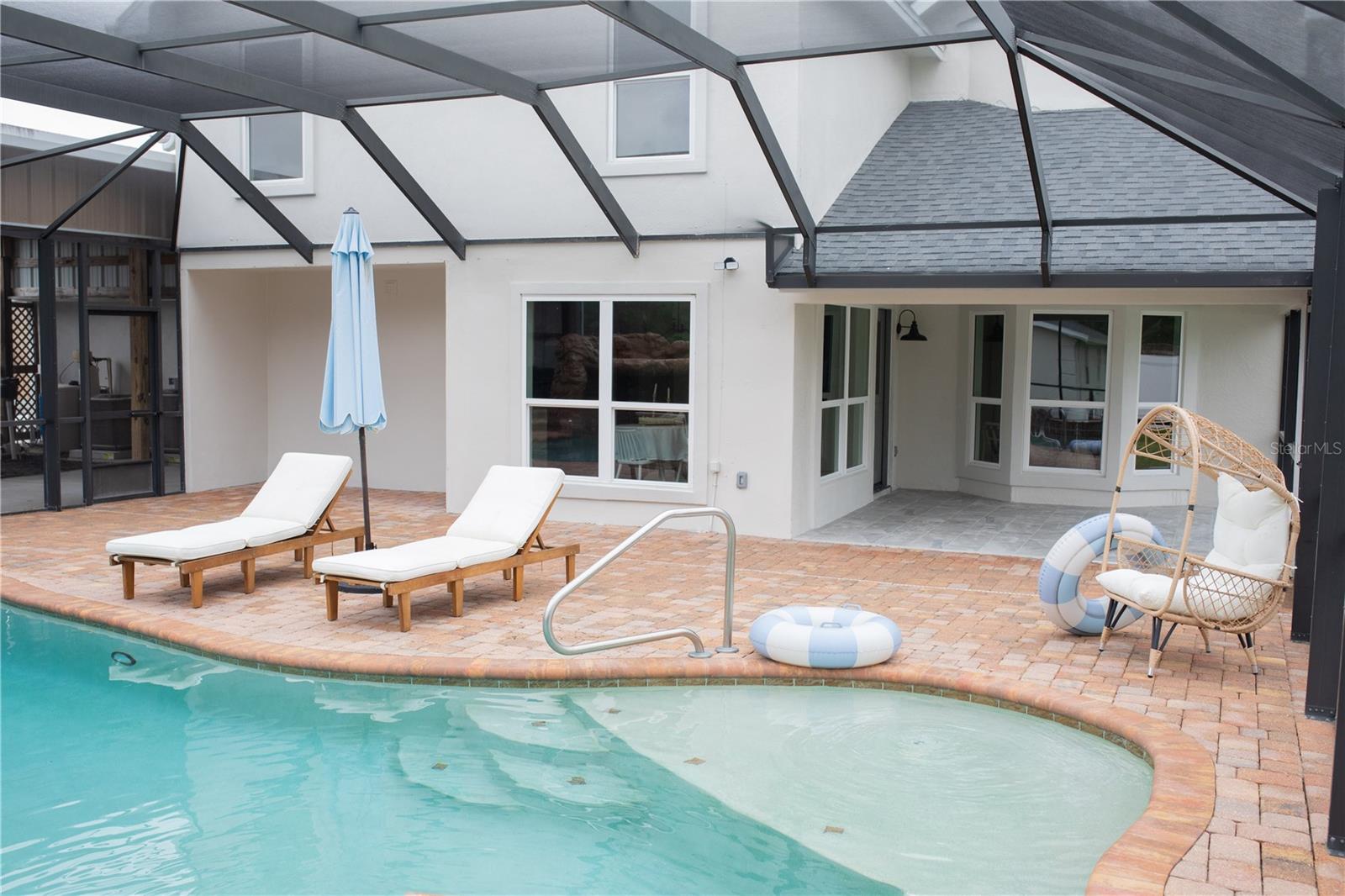320 RODEO RD