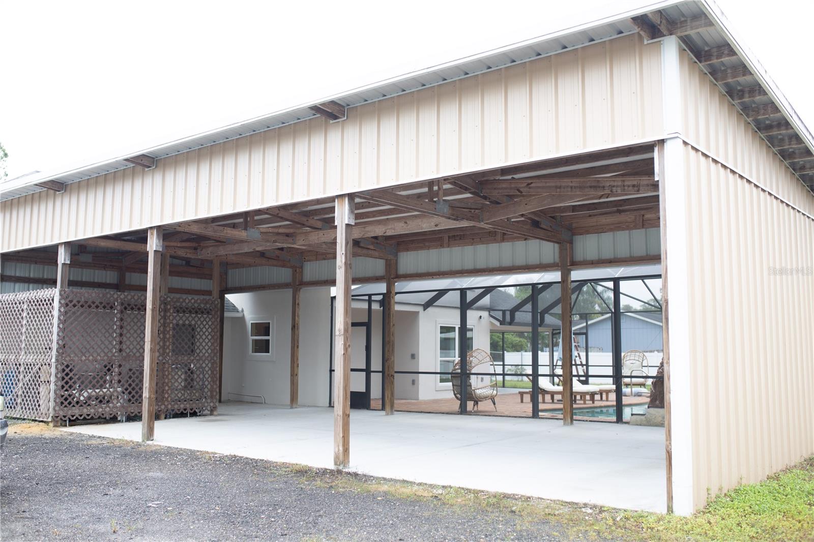 320 RODEO RD