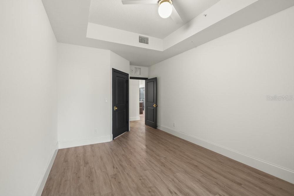 455 RIVERFRONT DR #A202